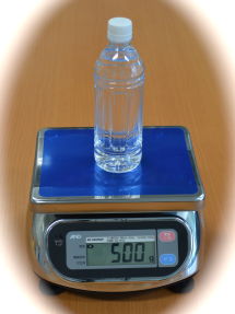 ペットボトル500 mL